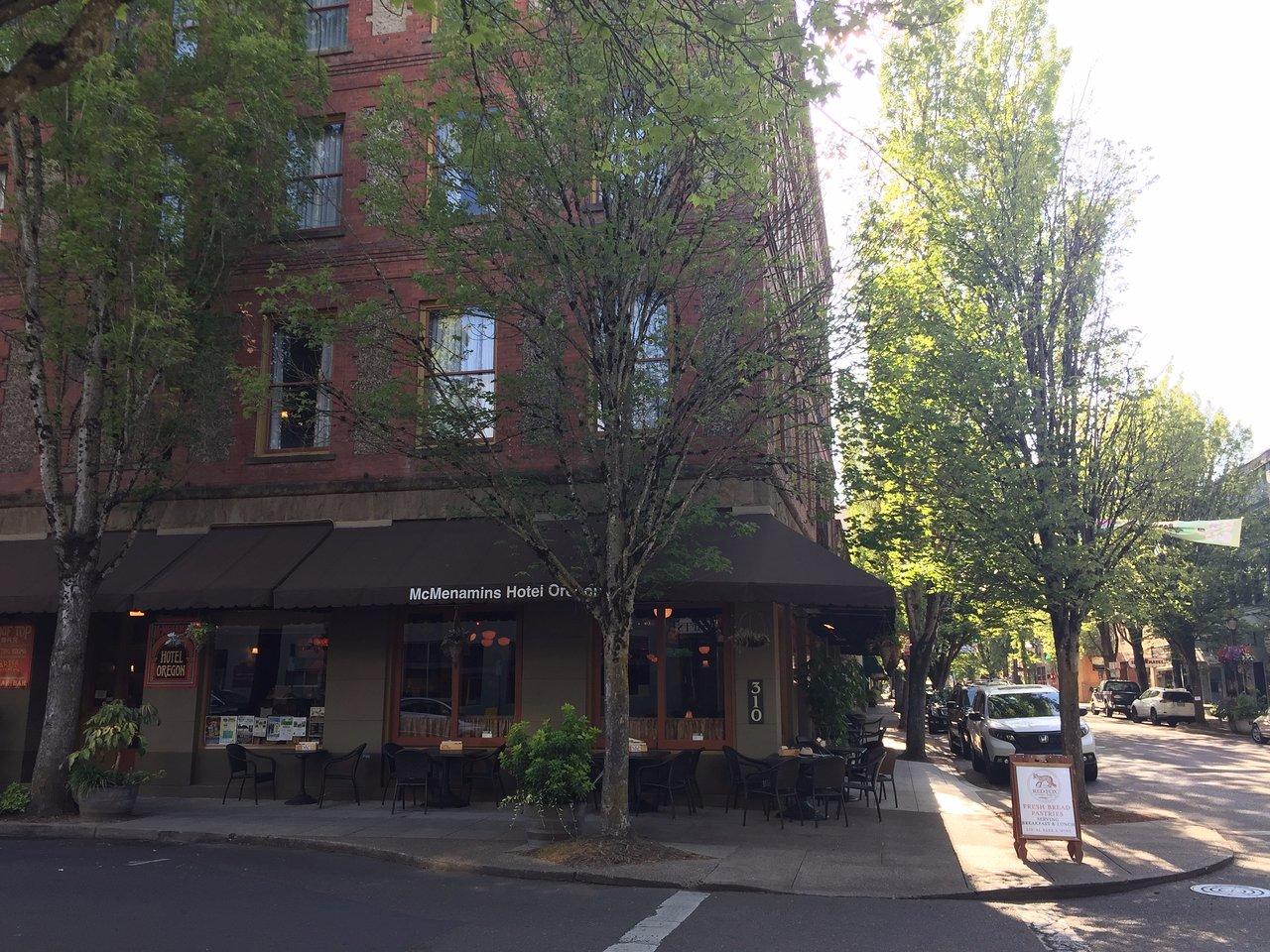 Mcmenamins Hotel Oregon Макминнвилл Экстерьер фото