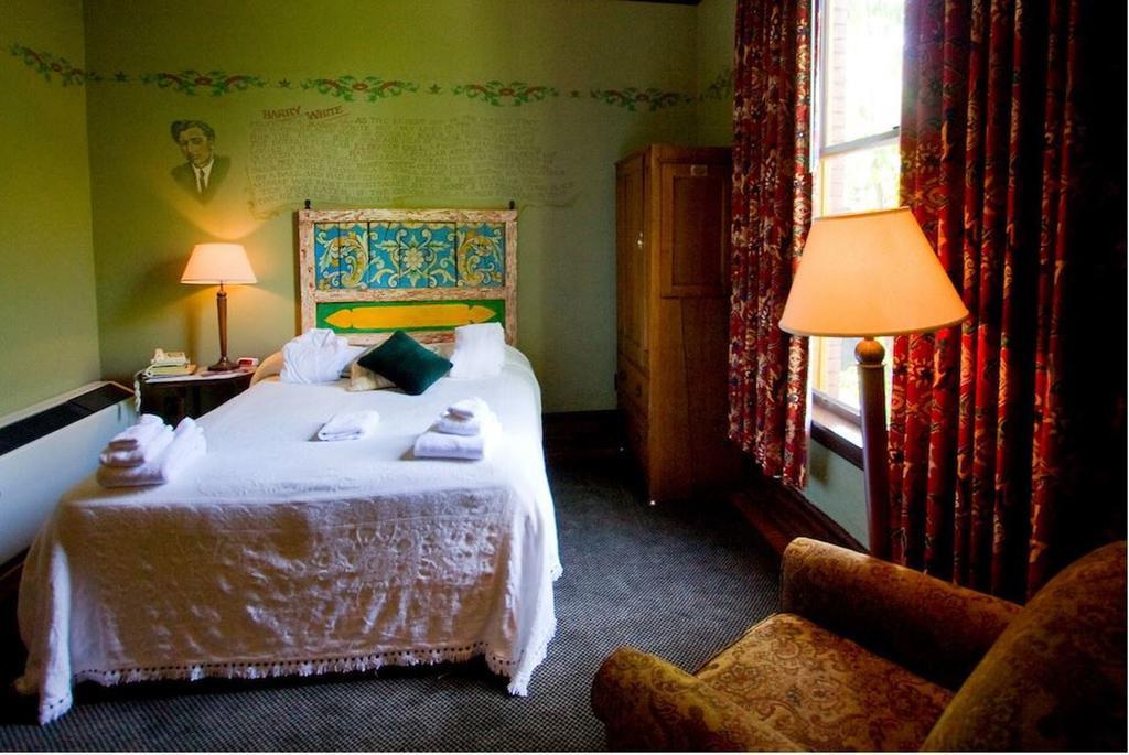 Mcmenamins Hotel Oregon Макминнвилл Номер фото
